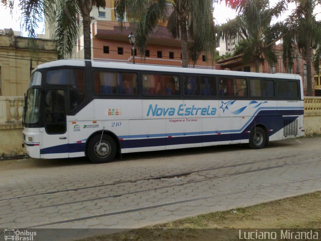 Nova Estrela Viagens e Turismo 240 na cidade de Viçosa, Minas Gerais, Brasil, por Luciano Miranda. Número da foto: #2369945.