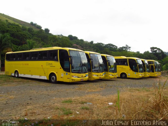 Viação Itapemirim 8515 na cidade de Paraíba do Sul, Rio de Janeiro, Brasil, por Julio Cesar Euzebio Alves. ID da foto: 2370133.