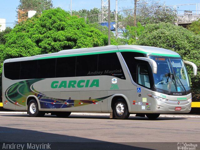 Viação Garcia 7266 na cidade de Londrina, Paraná, Brasil, por Andrey Gustavo. ID da foto: 2370373.