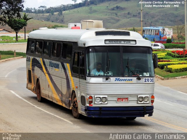 Nenem Turismo 2030 na cidade de João Monlevade, Minas Gerais, Brasil, por Antonio Carlos Fernandes. ID da foto: 2371029.