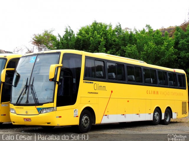 Viação Itapemirim 9015 na cidade de Paraíba do Sul, Rio de Janeiro, Brasil, por Caio César de Freitas Lopes. Número da foto: #2371088.