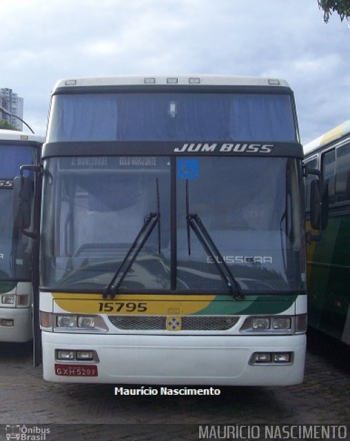 Empresa Gontijo de Transportes 15795 na cidade de Belo Horizonte, Minas Gerais, Brasil, por Maurício Nascimento. ID da foto: 2374634.