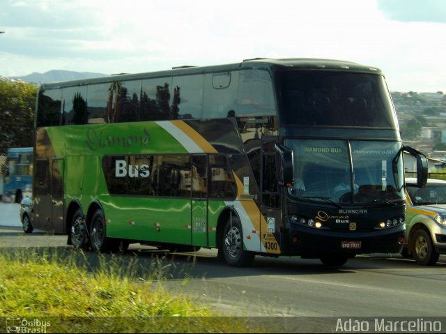 Diamond Bus Locação e Transportes 4300 na cidade de Belo Horizonte, Minas Gerais, Brasil, por Adão Raimundo Marcelino. ID da foto: 2378631.