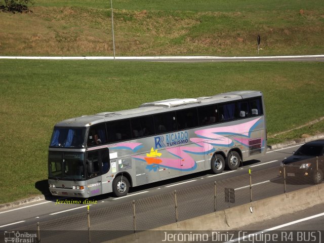 Ricardo Turismo 1648 na cidade de Aparecida, São Paulo, Brasil, por Jerônimo Diniz. Número da foto: #2379843.