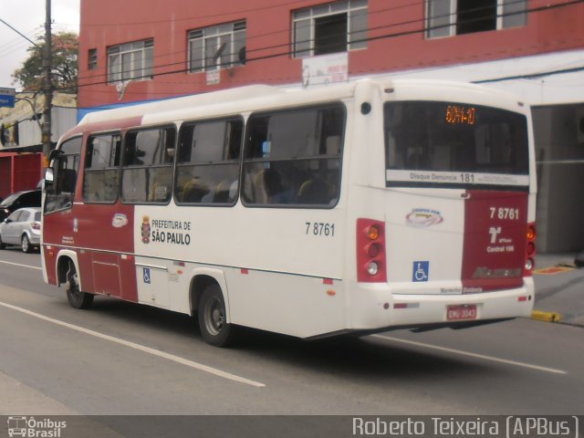 Transwolff Transportes e Turismo 7 8761 na cidade de São Paulo, São Paulo, Brasil, por Roberto Teixeira. ID da foto: 2380869.