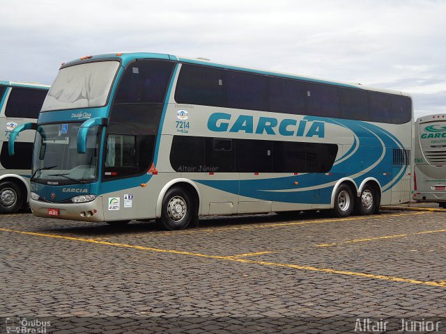 Viação Garcia 7214 na cidade de Londrina, Paraná, Brasil, por Altair Júnior. ID da foto: 2381816.