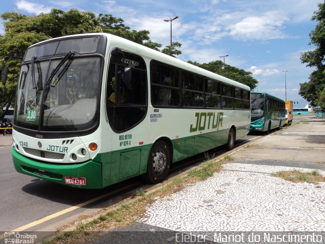 Jotur - Auto Ônibus e Turismo Josefense 1242 na cidade de Florianópolis, Santa Catarina, Brasil, por Cleber  Mariot do Nascimento. Número da foto: #2381620.