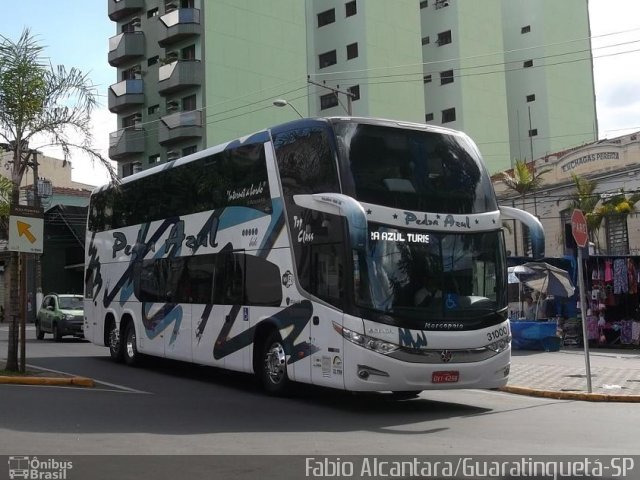 Pedra Azul Turismo 31000 na cidade de Aparecida, São Paulo, Brasil, por Fabio Alcantara. Número da foto: #2382376.