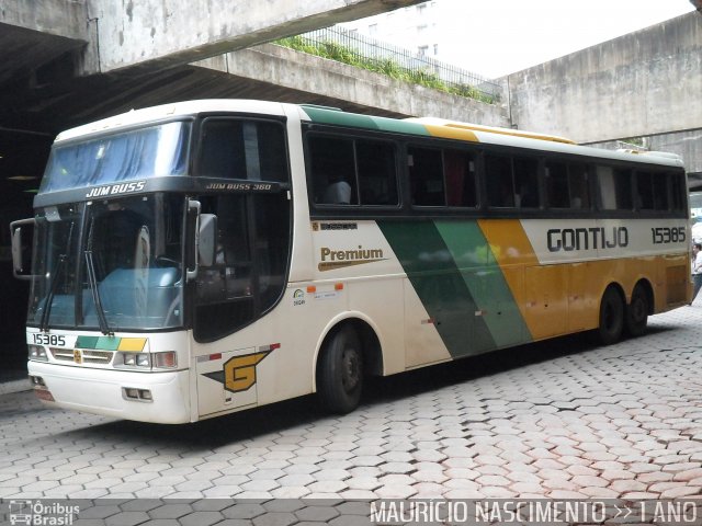 Empresa Gontijo de Transportes 15385 na cidade de Belo Horizonte, Minas Gerais, Brasil, por Maurício Nascimento. ID da foto: 2381830.