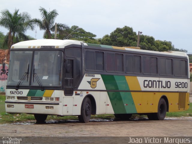 Empresa Gontijo de Transportes 9200 na cidade de São Francisco, Minas Gerais, Brasil, por João Victor Marques. ID da foto: 2389523.