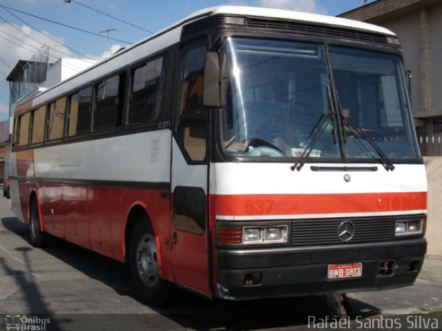 Ônibus Particulares 0813 na cidade de São Paulo, São Paulo, Brasil, por Rafael Santos Silva. ID da foto: 2389575.