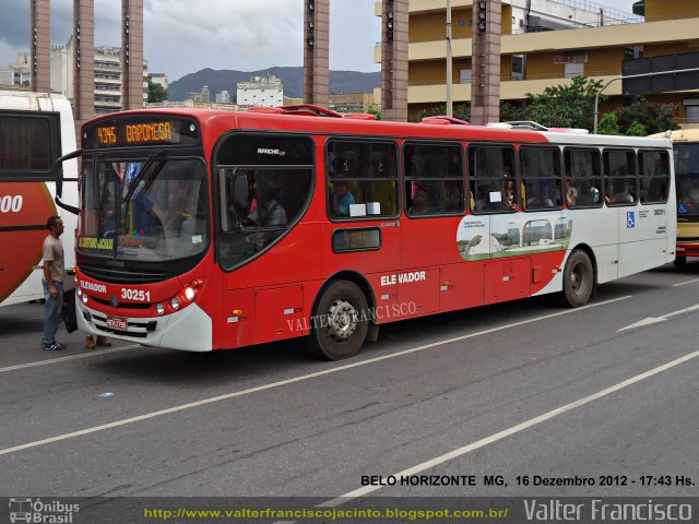 Expresso Luziense > Territorial Com. Part. e Empreendimentos 30251 na cidade de Belo Horizonte, Minas Gerais, Brasil, por Valter Francisco. Número da foto: #2345371.