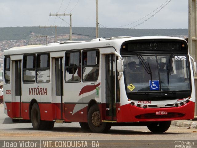 Viação Vitória 8052 na cidade de Vitória da Conquista, Bahia, Brasil, por João Victor. ID da foto: 2347147.