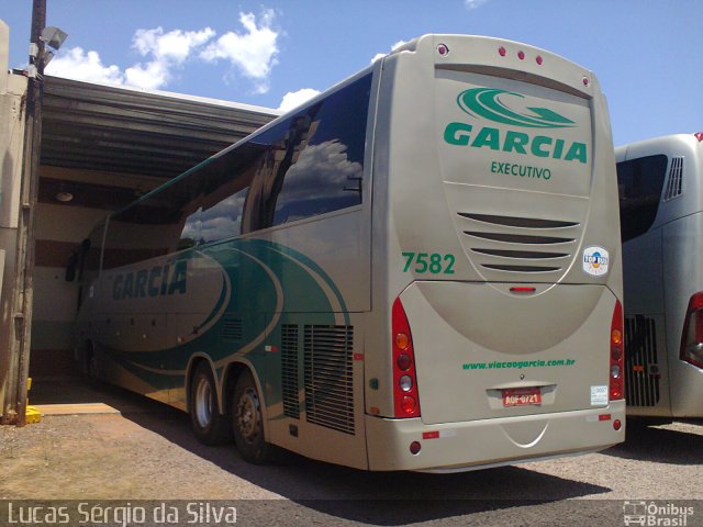 Viação Garcia 7582 na cidade de Umuarama, Paraná, Brasil, por Lucas Sérgio da Silva. ID da foto: 2347518.