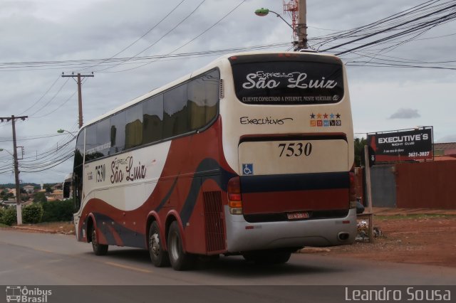 Expresso São Luiz 7530 na cidade de Cuiabá, Mato Grosso, Brasil, por [Leandro Sousa]. Número da foto: #2348704.