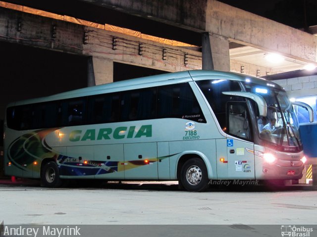 Viação Garcia 7188 na cidade de Curitiba, Paraná, Brasil, por Andrey Gustavo. ID da foto: 2355188.