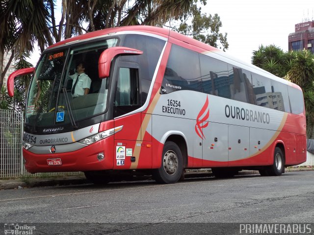 Viação Ouro Branco 16254 na cidade de Curitiba, Paraná, Brasil, por Alexandre Rodrigo. Número da foto: #2353692.