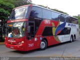 Pluma Conforto e Turismo 7005 na cidade de São Paulo, São Paulo, Brasil, por Rogério da Silva Pereira. ID da foto: :id.