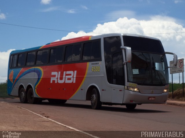 Expresso Rubi 4500 na cidade de Rondonópolis, Mato Grosso, Brasil, por Alexandre Rodrigo. Número da foto: #2393409.