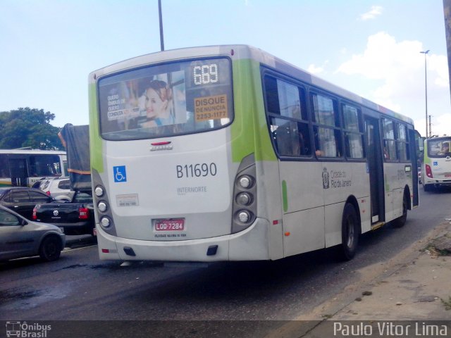 Viação Vila Real B11690 na cidade de Rio de Janeiro, Rio de Janeiro, Brasil, por Paulo Vitor Lima. Número da foto: #2391982.