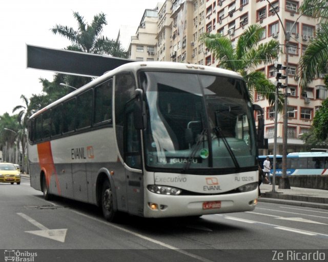 Evanil Transportes e Turismo RJ 132.016 na cidade de Rio de Janeiro, Rio de Janeiro, Brasil, por Zé Ricardo Reis. Número da foto: #2410550.