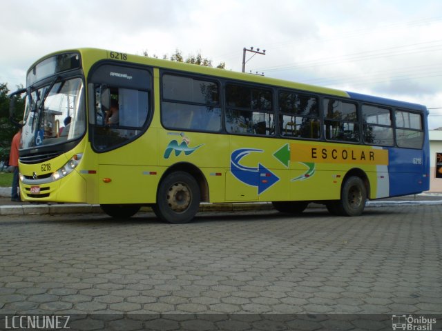 Maluri Transporte Escolar e Fretamento 6218 na cidade de São Miguel Arcanjo, São Paulo, Brasil, por Luis Nunez. Número da foto: #2411591.