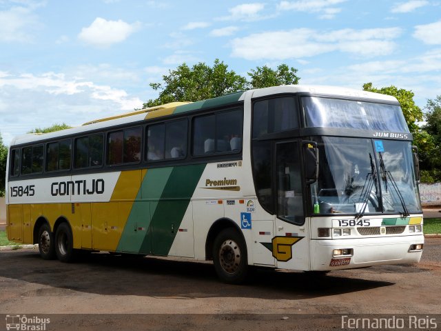 Empresa Gontijo de Transportes 15845 na cidade de Planura, Minas Gerais, Brasil, por Fernando Reis. ID da foto: 2414135.