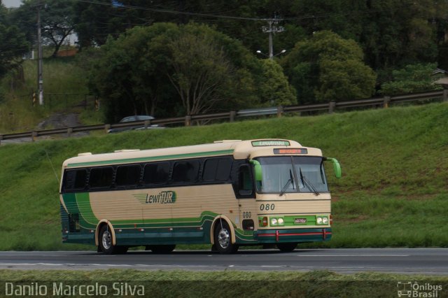 Lewitur - Lewinski Turismo 080 na cidade de Campo Largo, Paraná, Brasil, por Danilo Marcelo Silva. Número da foto: #2414620.