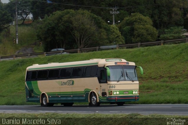 Lewitur - Lewinski Turismo 080 na cidade de Campo Largo, Paraná, Brasil, por Danilo Marcelo Silva. ID da foto: 2414620.