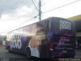 Ônibus Particulares SOM DO POVO na cidade de Pirapora, Minas Gerais, Brasil, por Andrew Campos. Número da foto: #:id.