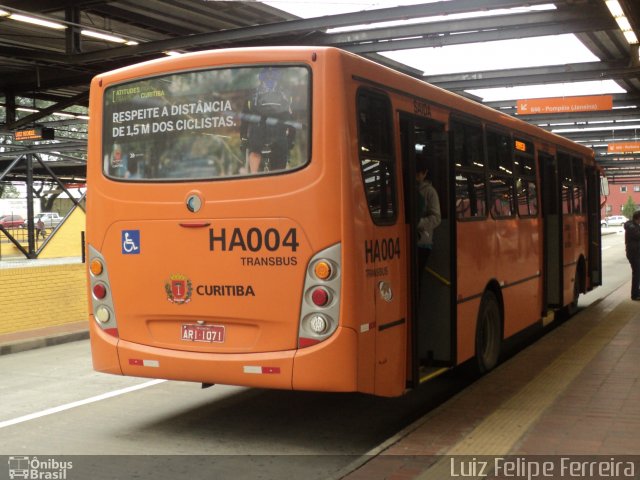 Auto Viação Redentor HA004 na cidade de Curitiba, Paraná, Brasil, por Luiz Felipe Ferreira. Número da foto: #2416377.