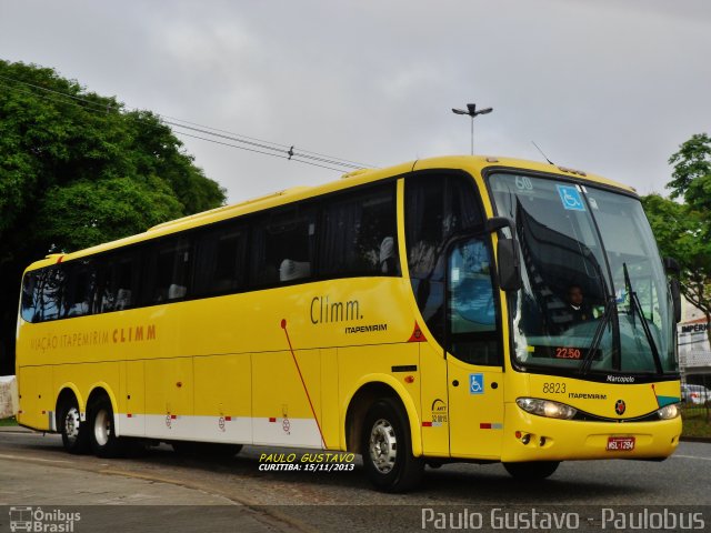 Viação Itapemirim 8823 na cidade de Curitiba, Paraná, Brasil, por Paulo Gustavo. Número da foto: #2416971.