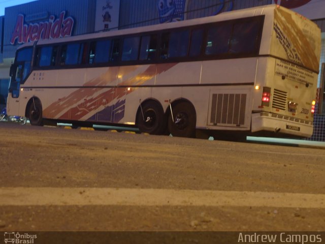 Ônibus Particulares 2020 na cidade de Pirapora, Minas Gerais, Brasil, por Andrew Campos. Número da foto: #2421931.