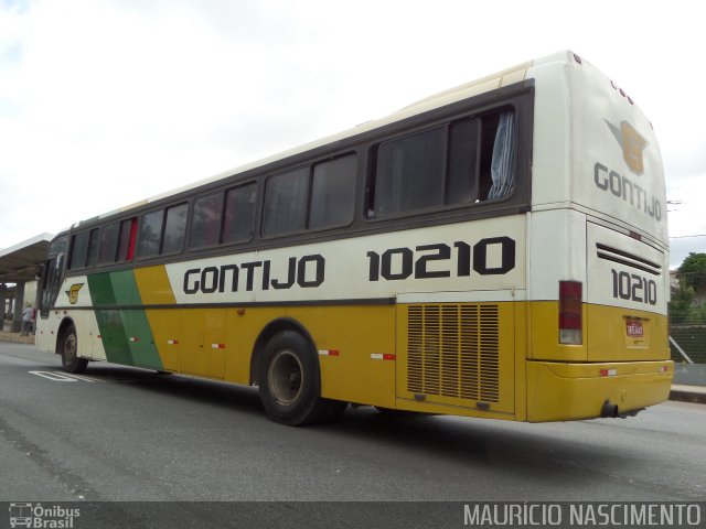 Empresa Gontijo de Transportes 10210 na cidade de Belo Horizonte, Minas Gerais, Brasil, por Maurício Nascimento. ID da foto: 2423735.