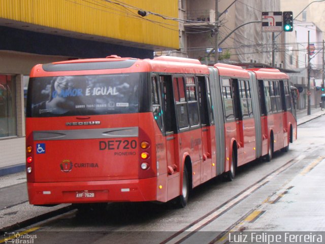 Cristo Rei > CCD Transporte Coletivo > SPE Via Mobilidade S/A DE720 na cidade de Curitiba, Paraná, Brasil, por Luiz Felipe Ferreira. Número da foto: #2424479.
