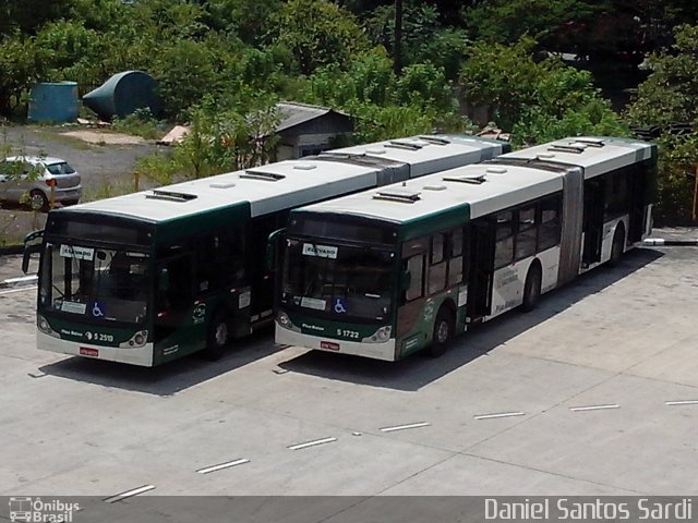 Via Sul Transportes Urbanos 5 1722 na cidade de São Paulo, São Paulo, Brasil, por Daniel Santos Sardi. Número da foto: #2428608.