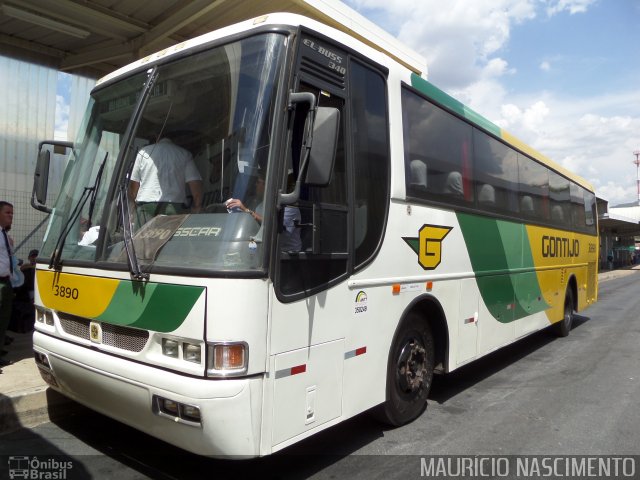 Empresa Gontijo de Transportes 3890 na cidade de Belo Horizonte, Minas Gerais, Brasil, por Maurício Nascimento. ID da foto: 2393966.