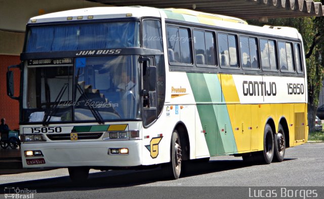 Empresa Gontijo de Transportes 15850 na cidade de Araxá, Minas Gerais, Brasil, por Lucas Borges . Número da foto: #2394925.