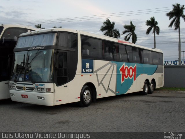 Auto Viação 1001 RJ 108.144 na cidade de Campos dos Goytacazes, Rio de Janeiro, Brasil, por Luis Otávio Vicente Domingues. ID da foto: 2395374.