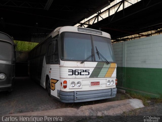 Empresa Gontijo de Transportes 3625 na cidade de Belo Horizonte, Minas Gerais, Brasil, por Carlos Henrique Pereira. ID da foto: 2395280.