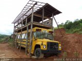 Sucata e Desmanches SCHOOL BUS na cidade de Itabirito, Minas Gerais, Brasil, por Maurício Nascimento. Número da foto: #2394759.