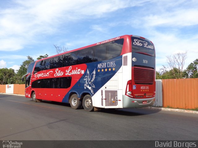 Expresso São Luiz 7670 na cidade de Brasília, Distrito Federal, Brasil, por David Borges. Número da foto: #2431171.