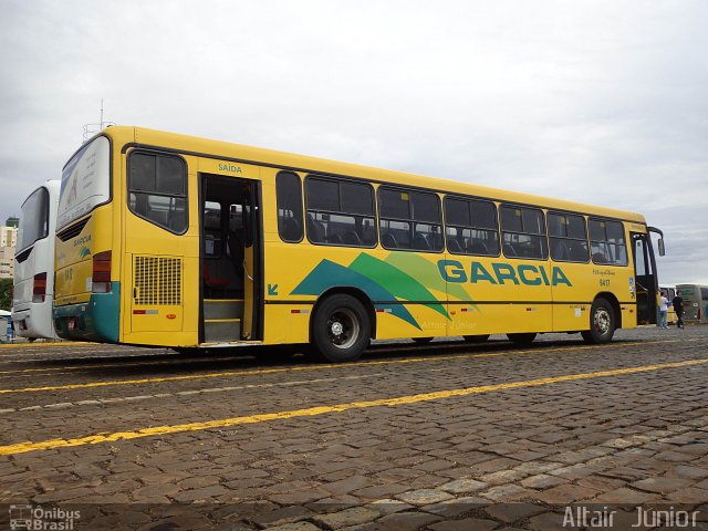 Viação Garcia 6417 na cidade de Londrina, Paraná, Brasil, por Altair Júnior. Número da foto: #2434570.