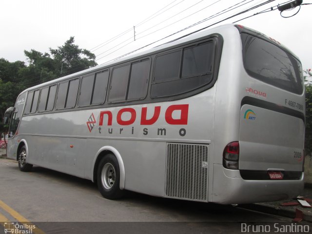 Nova Turismo 2009 na cidade de Taboão da Serra, São Paulo, Brasil, por Bruno Santino. Número da foto: #2435191.