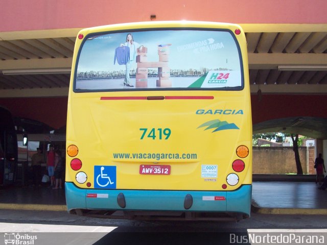 Viação Garcia 7419 na cidade de Astorga, Paraná, Brasil, por Josino Vieira. Número da foto: #2436678.