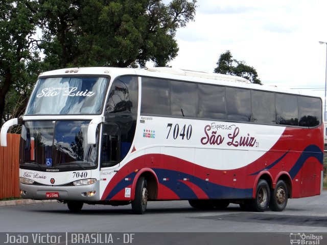 Expresso São Luiz 7040 na cidade de Brasília, Distrito Federal, Brasil, por João Victor. ID da foto: 2441290.