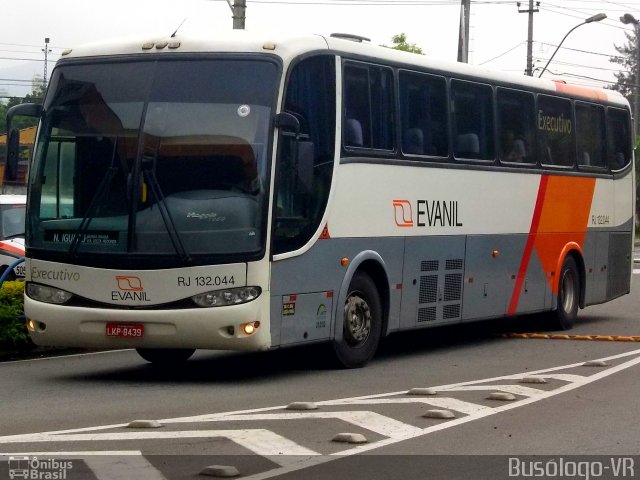 Evanil Transportes e Turismo RJ 132.044 na cidade de Volta Redonda, Rio de Janeiro, Brasil, por Glauco Oliveira. Número da foto: #2442496.