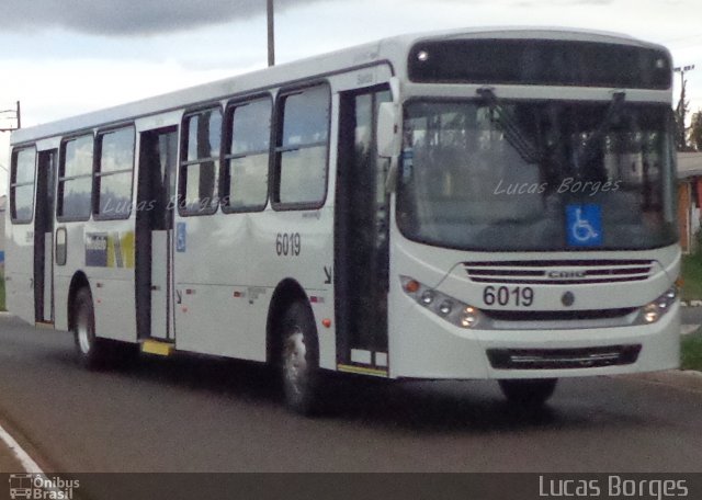 Modelo Transporte Urbano 6019 na cidade de Araxá, Minas Gerais, Brasil, por Lucas Borges . Número da foto: #2443337.