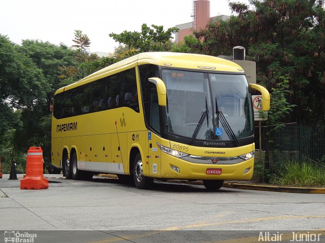 Viação Itapemirim 60695 na cidade de São Paulo, São Paulo, Brasil, por Altair Júnior. Número da foto: #2444499.