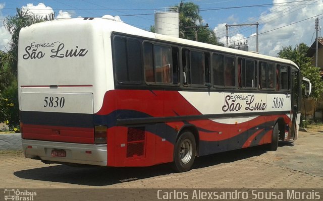 Expresso São Luiz 5830 na cidade de Piranhas, Goiás, Brasil, por Carlos Alexsandro Sousa Morais. ID da foto: 2444133.